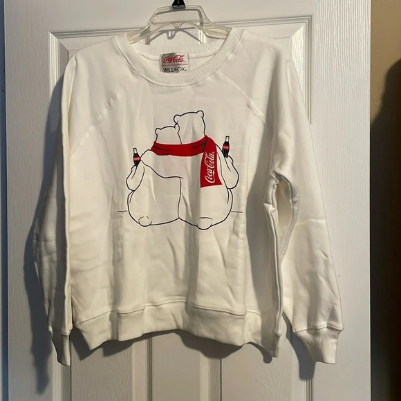 Wildfox/Coca-Cola NWT women’s white Coke bears sweatshirt size small - Picture 1 of 7